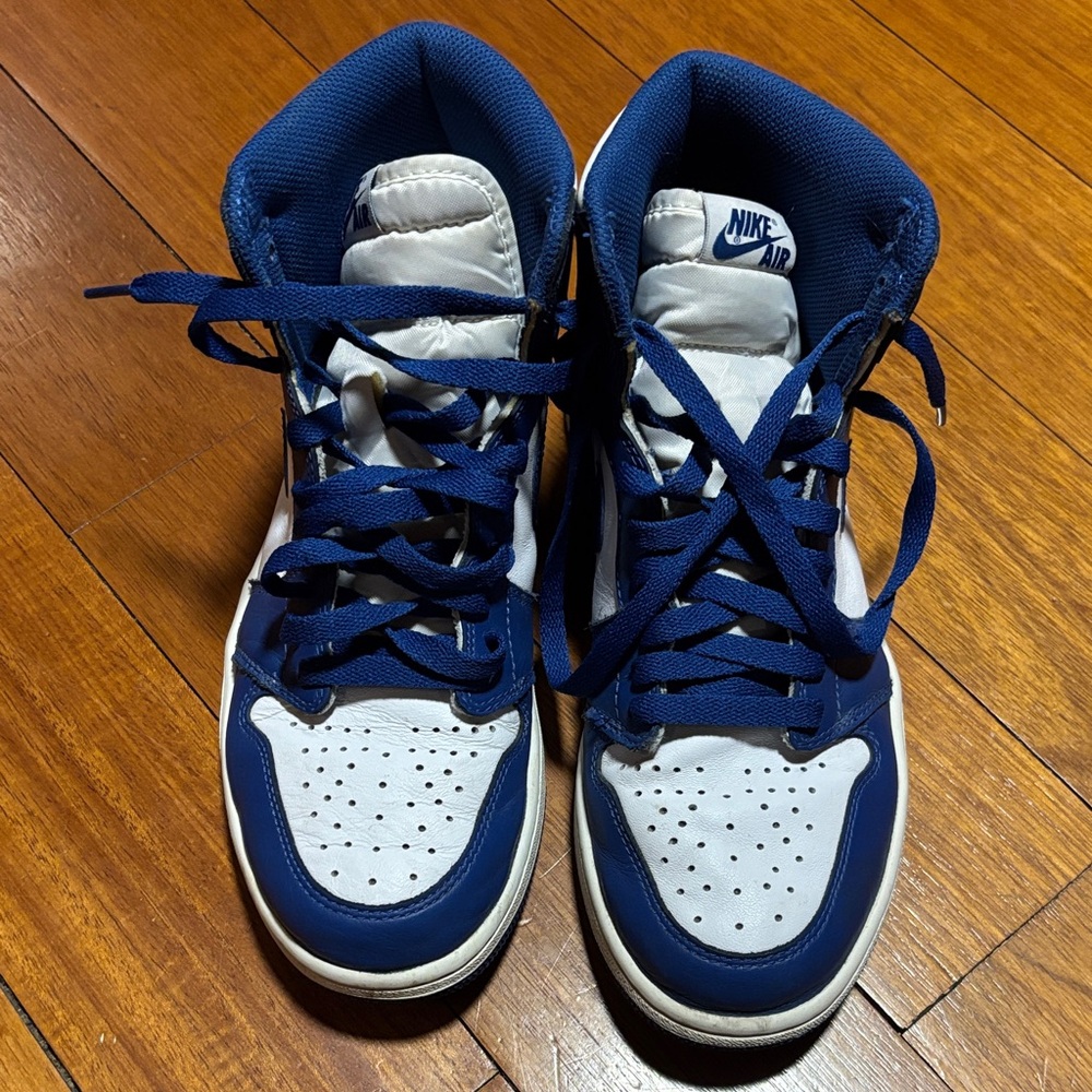 Jordan 1’s  retro high OG storm blue
